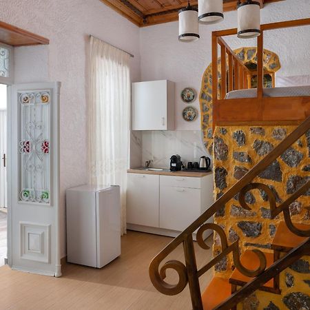 Casa Tradizionale Hotell Rhodes City Exteriör bild